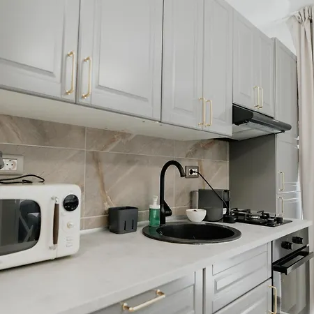 Blue Aqua N Pool Apartment Năvodari