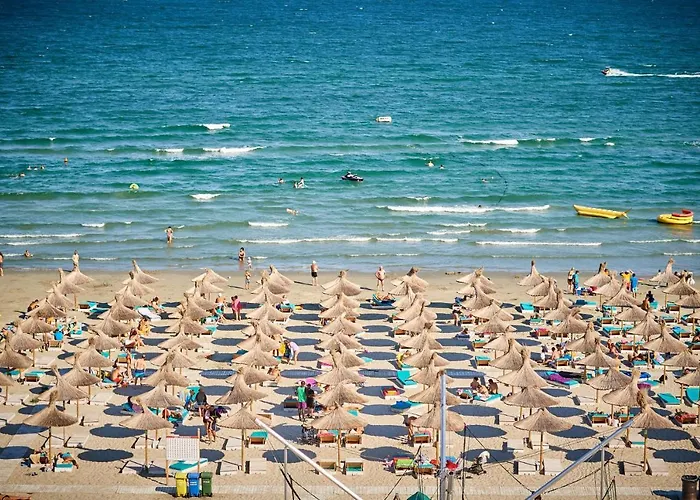 Blue Aqua N Pool דירה *