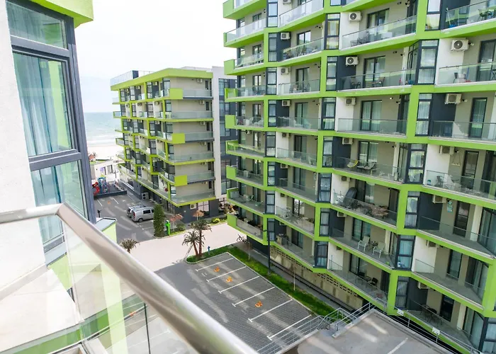 Blue Aqua N Pool Năvodari