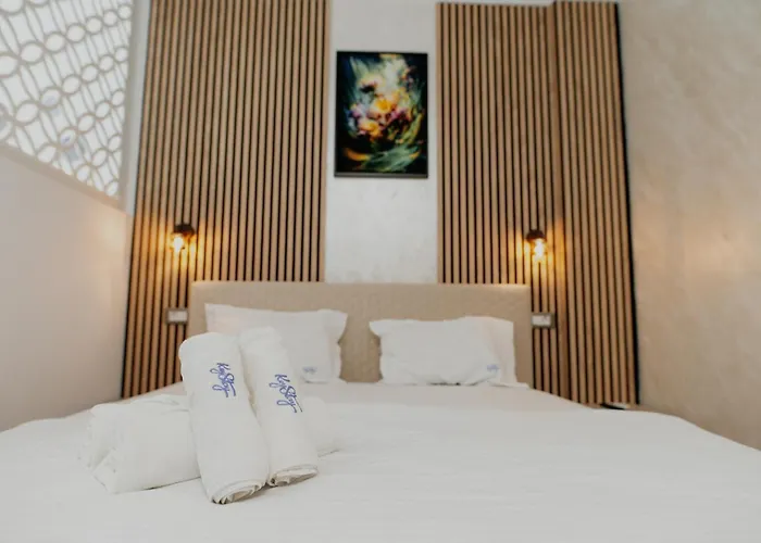 Blue Aqua N Pool Apartment Năvodari