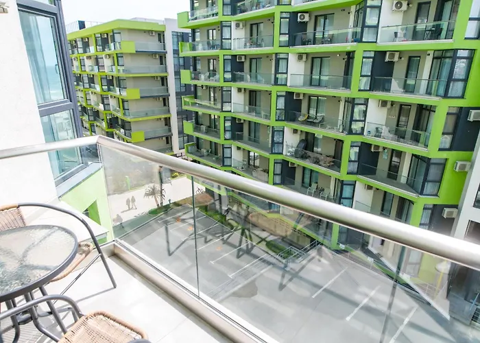 Blue Aqua N Pool Apartment *